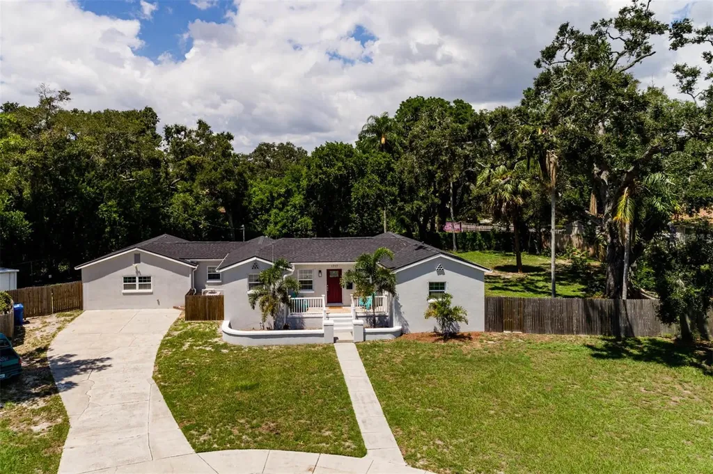 1717 24th Avenue S St Petersburg FL 33712