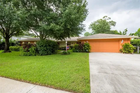 2315 Green Lawn Street Brandon FL 33511