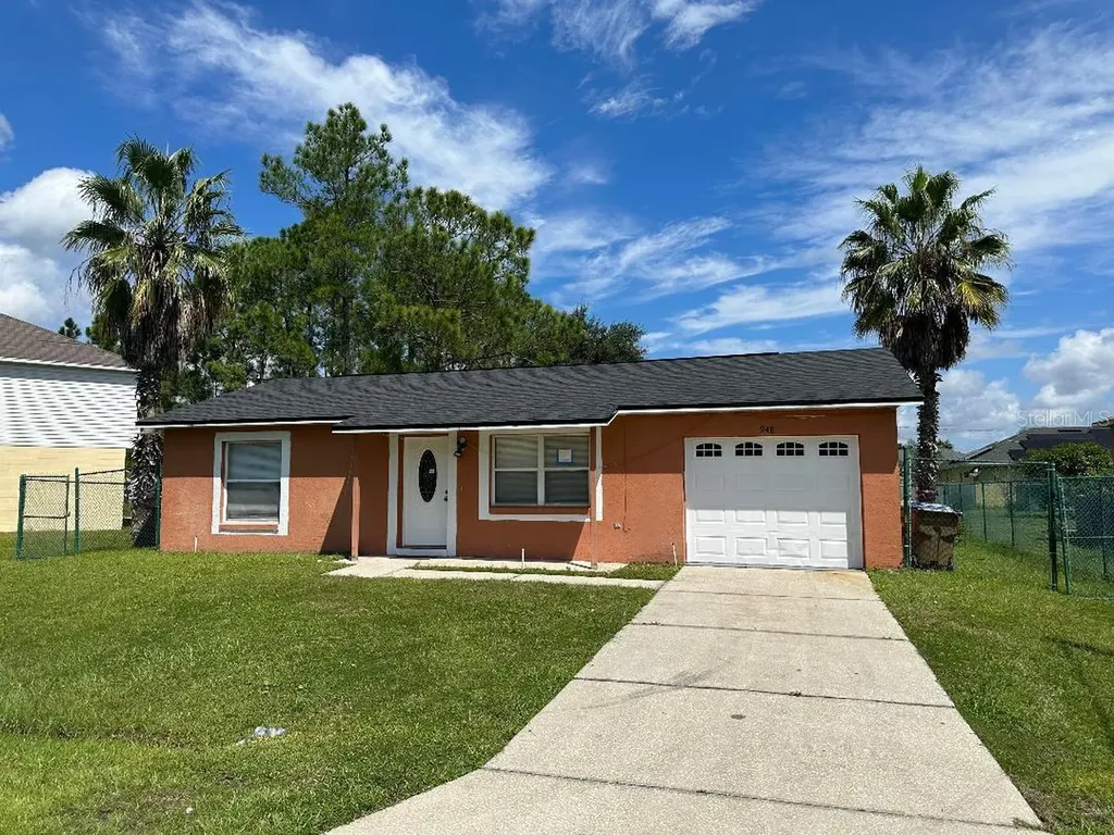 948 Cambridge Court Kissimmee FL 34758