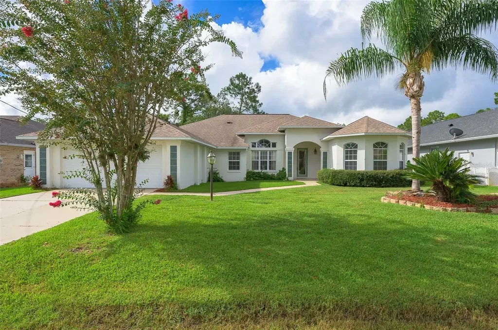 42 Woodward Lane Palm Coast FL 32164