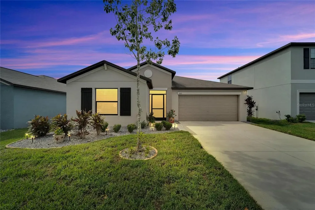 10107 Rose Petal Place Riverview FL 33578