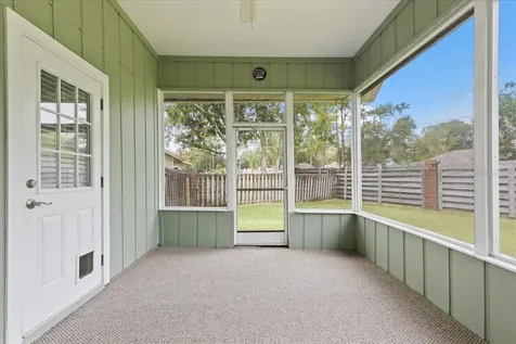 6814 NW 36th Drive Gainesville FL 32653