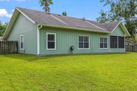 6814 NW 36th Drive Gainesville FL 32653