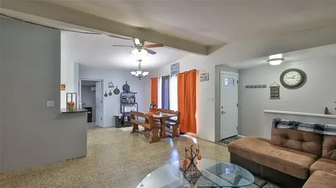 2634 S Elm Avenue Sanford FL 32773