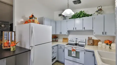 2634 S Elm Avenue Sanford FL 32773