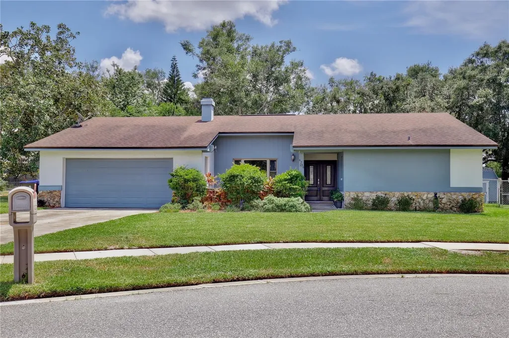 6256 Blue Clay Court Orlando FL 32819