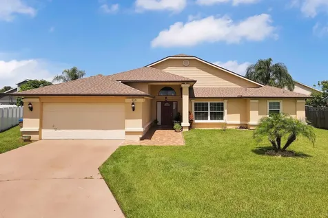 215 Palmwood Court Kissimmee FL 34743