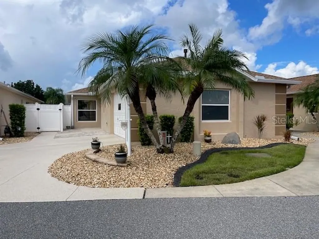 1946 Greeleyville Terrace The Villages FL 32162