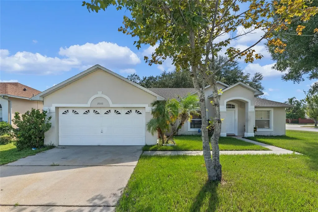 2000 Golden Oat Court Kissimmee FL 34743
