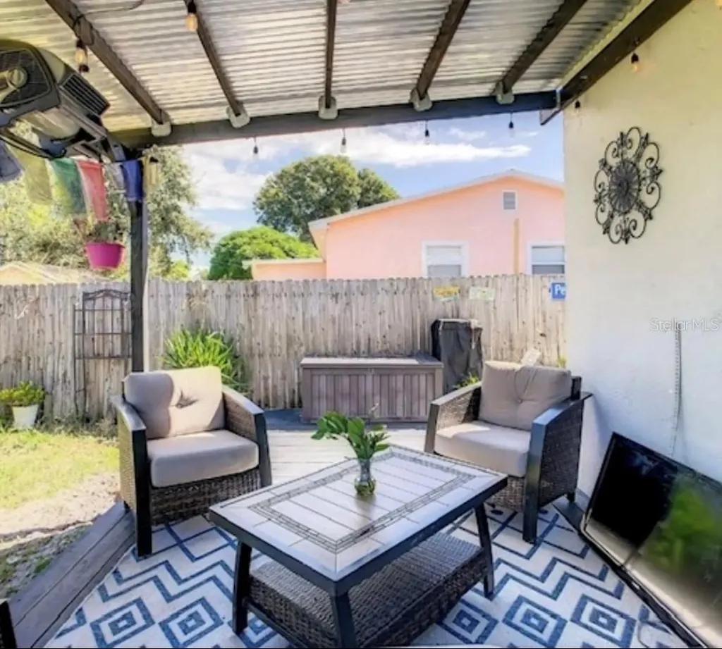 3629 28th Avenue S St Petersburg FL 33711