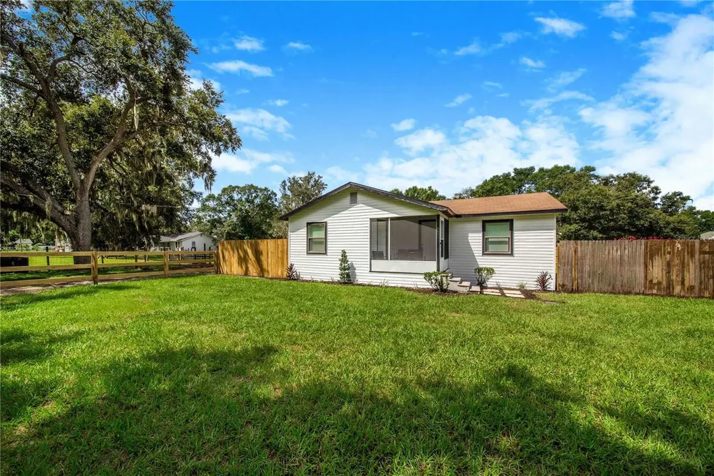 4803 S Dossey Road Lakeland FL 33811