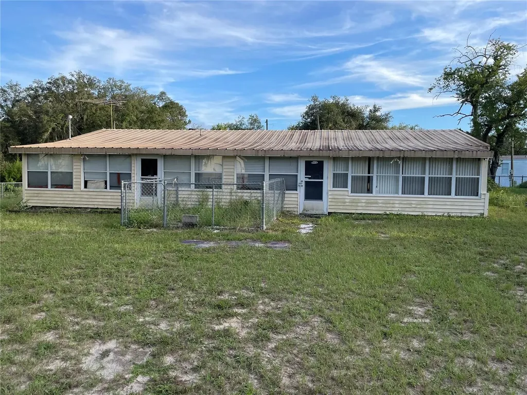 35074 Reynolds Street Dade City FL 33523