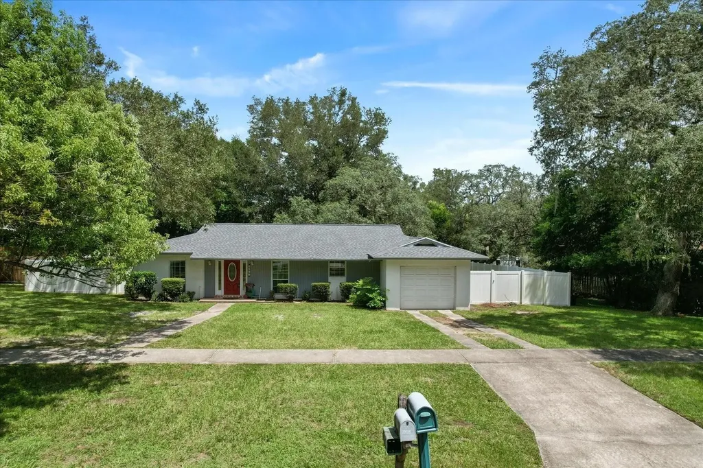 9061 N Golfview Drive Citrus Springs FL 34434