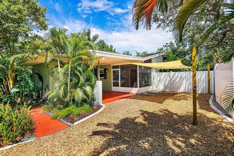 10579 54th Avenue N St Petersburg FL 33708
