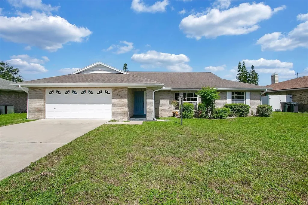 872 Shenandoah Avenue Deltona FL 32725