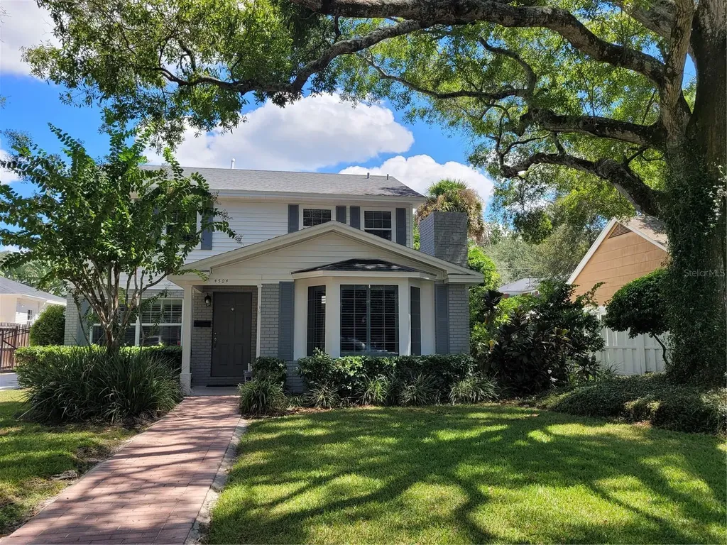 4504 S Ferncroft Circle Tampa FL 33629