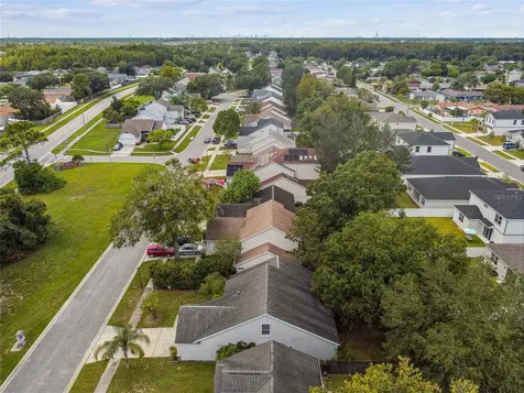 10527 Glassborough Drive Orlando FL 32825
