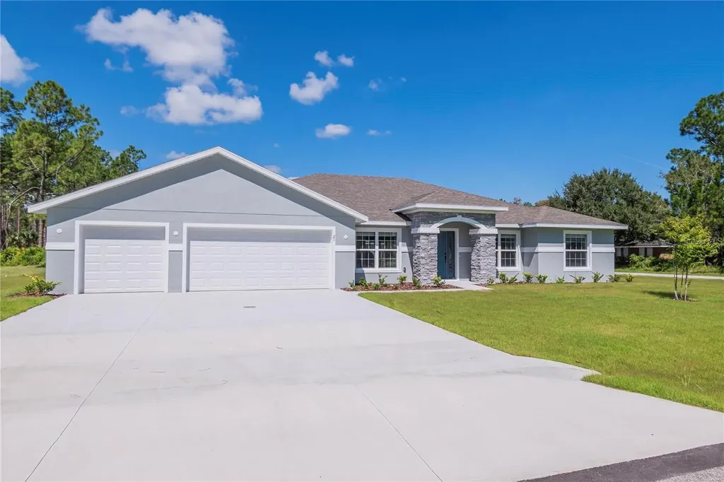 21 Universal Trail Palm Coast FL 32164
