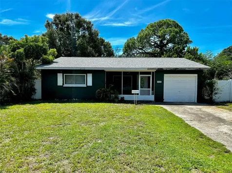 5840 Dartmouth Avenue N St Petersburg FL 33710