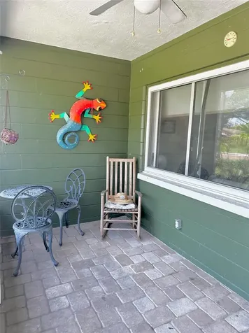 5840 Dartmouth Avenue N St Petersburg FL 33710