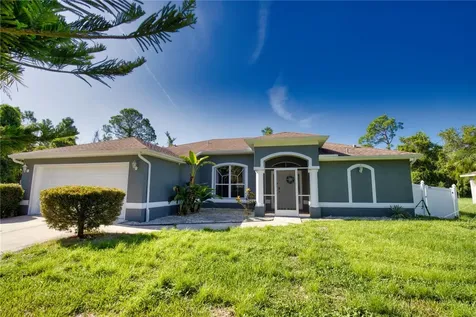 3735 Village Avenue North Port FL 34291