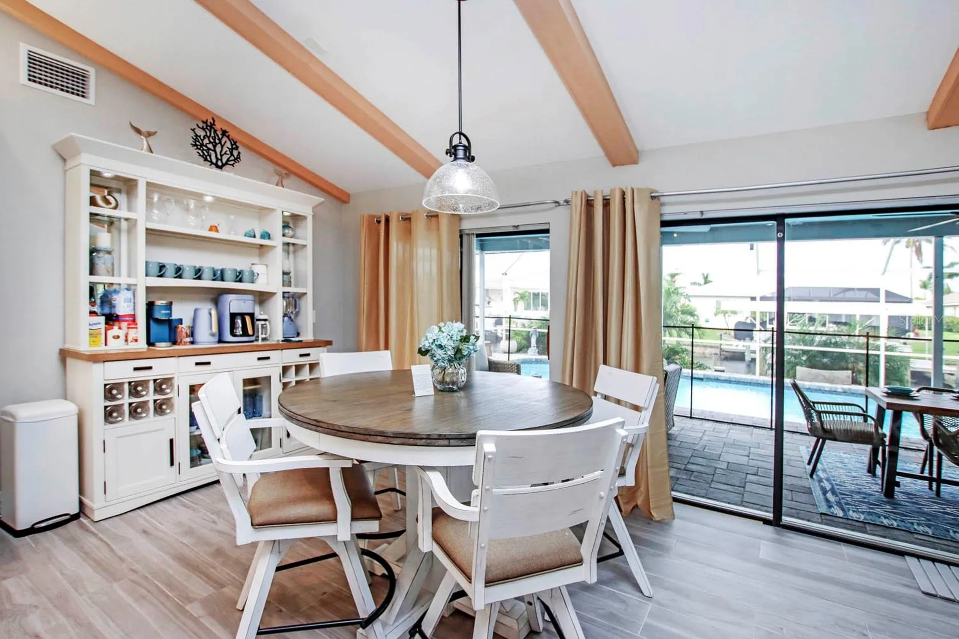 3328 SE 18th Avenue Cape Coral FL 33904