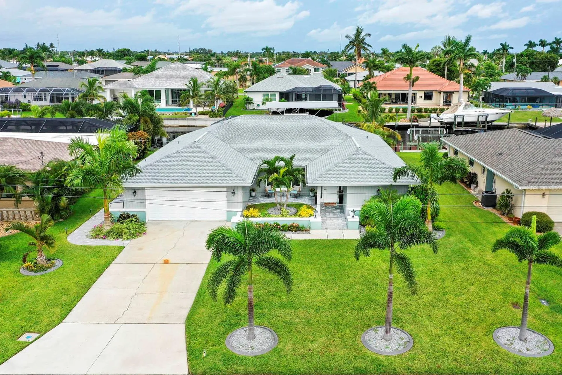 3328 SE 18th Avenue Cape Coral FL 33904