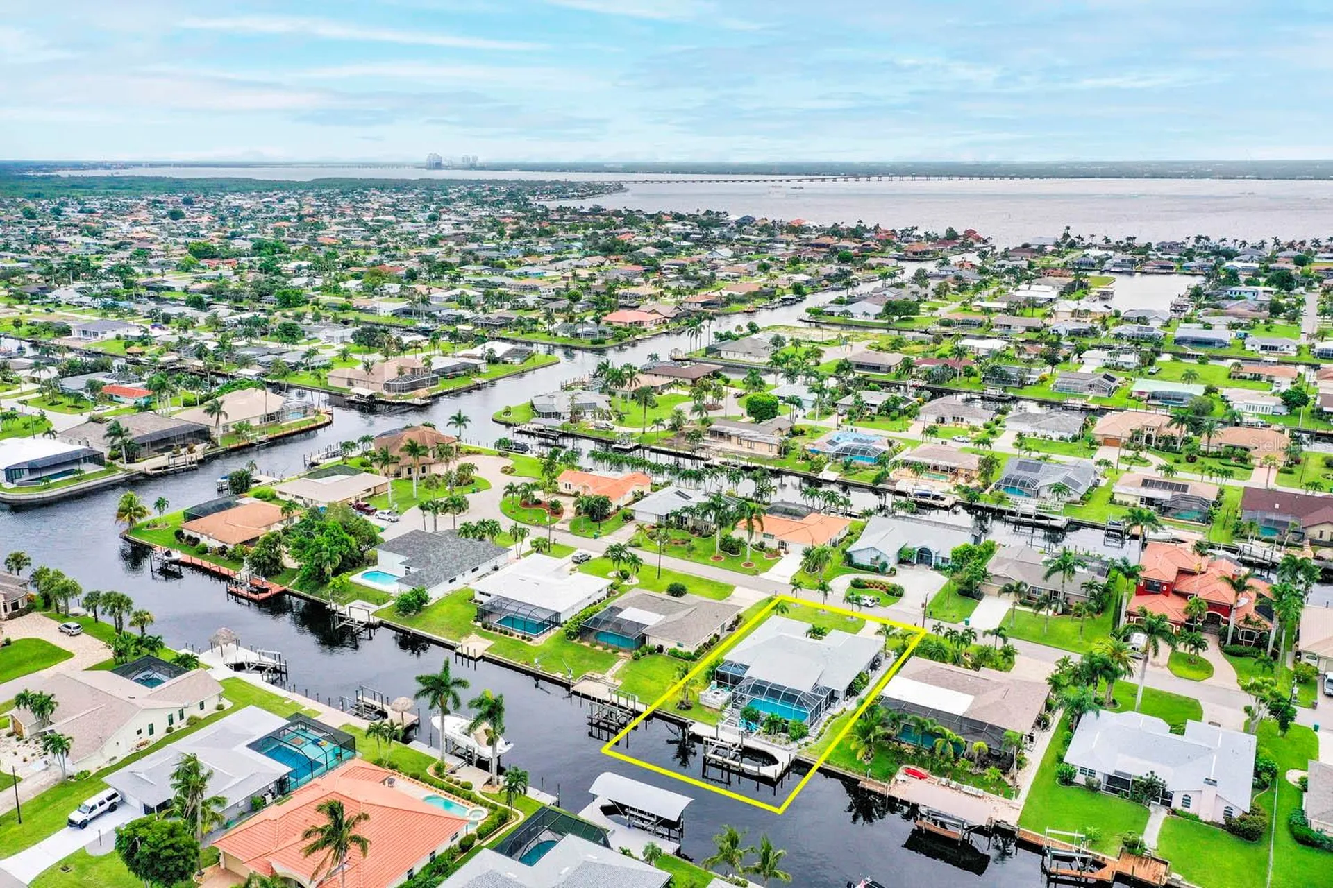 3328 SE 18th Avenue Cape Coral FL 33904