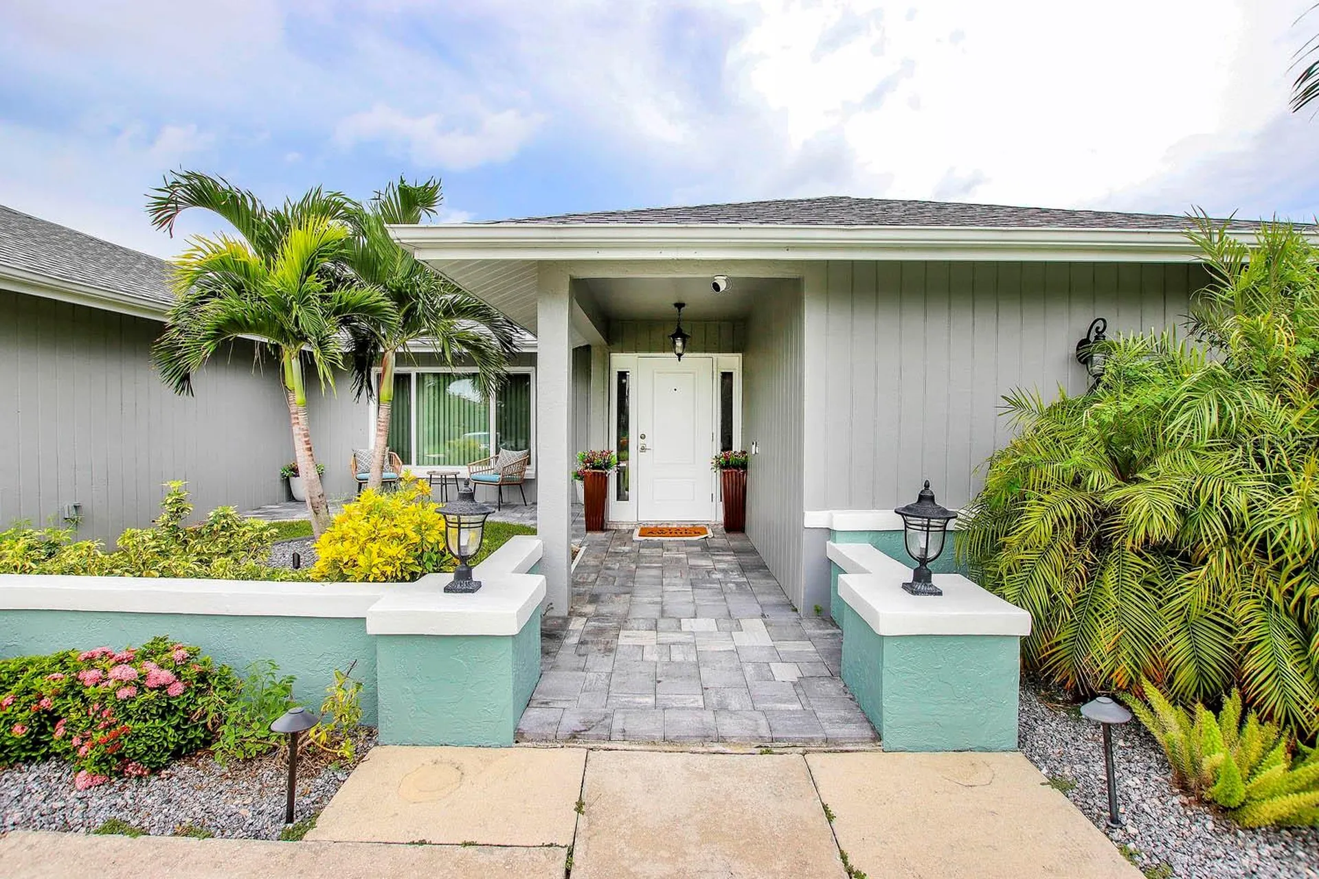 3328 SE 18th Avenue Cape Coral FL 33904