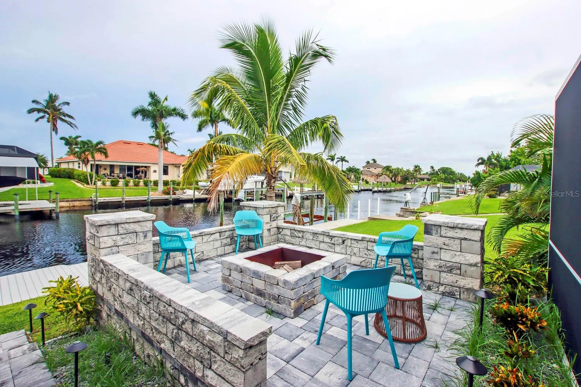 3328 SE 18th Avenue Cape Coral FL 33904