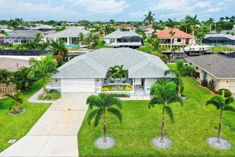 3328 SE 18th Avenue Cape Coral FL 33904