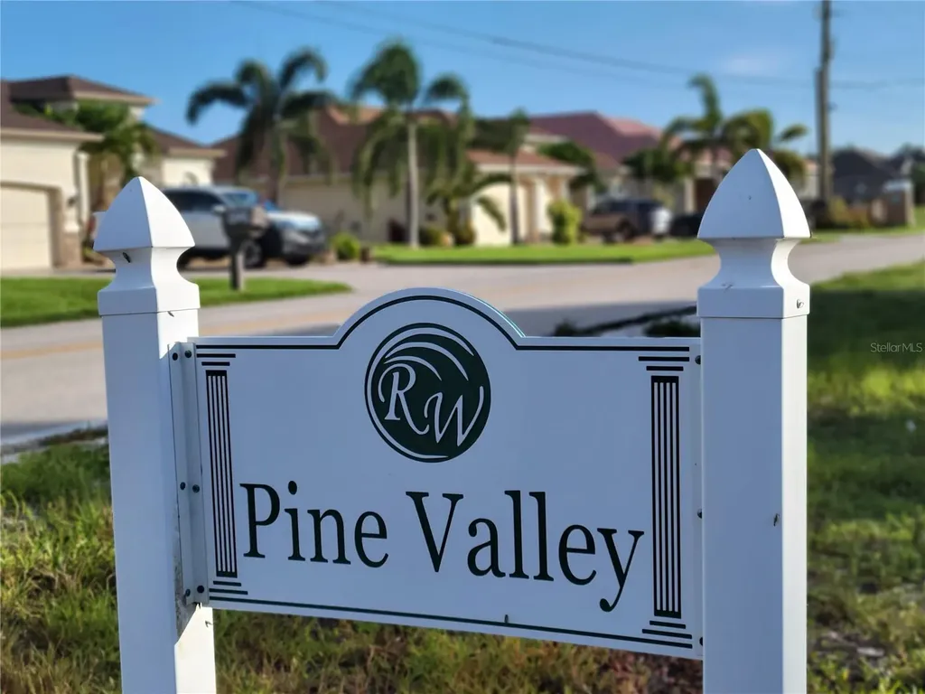 164 Tournament Road Rotonda West FL 33947