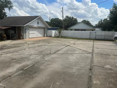 101 E Palmetto Street Davenport FL 33837