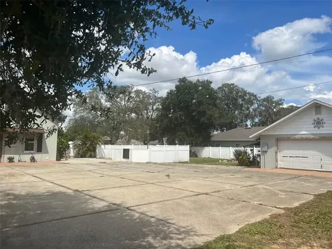 101 E Palmetto Street Davenport FL 33837