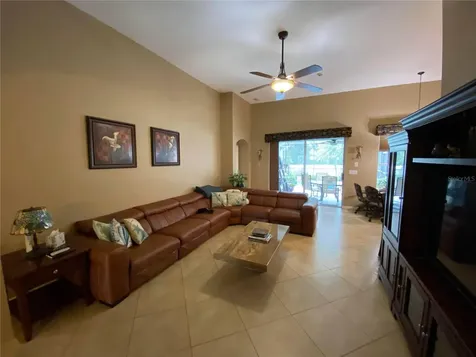 7667 Nottinghill Sky Drive Apollo Beach FL 33572