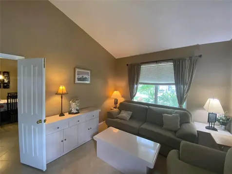 7667 Nottinghill Sky Drive Apollo Beach FL 33572