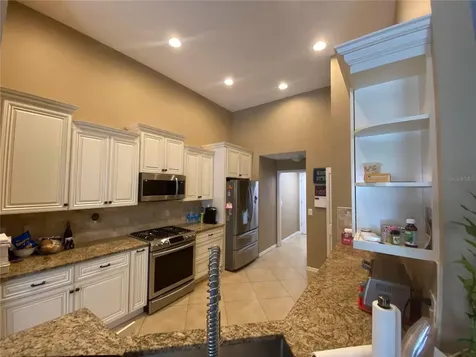 7667 Nottinghill Sky Drive Apollo Beach FL 33572
