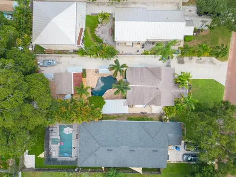 847 41st Avenue N St Petersburg FL 33703
