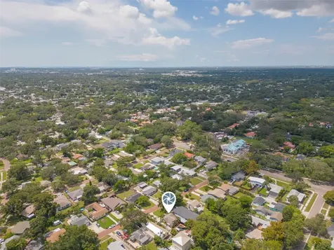 847 41st Avenue N St Petersburg FL 33703