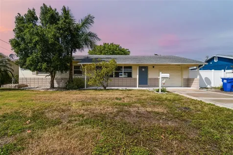 7923 Causeway Boulevard S St Petersburg FL 33707