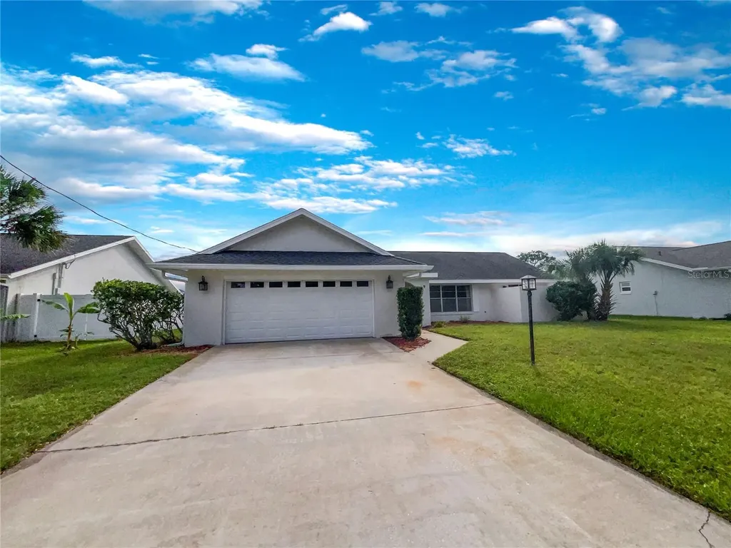 9 Claymont Court S Palm Coast FL 32137