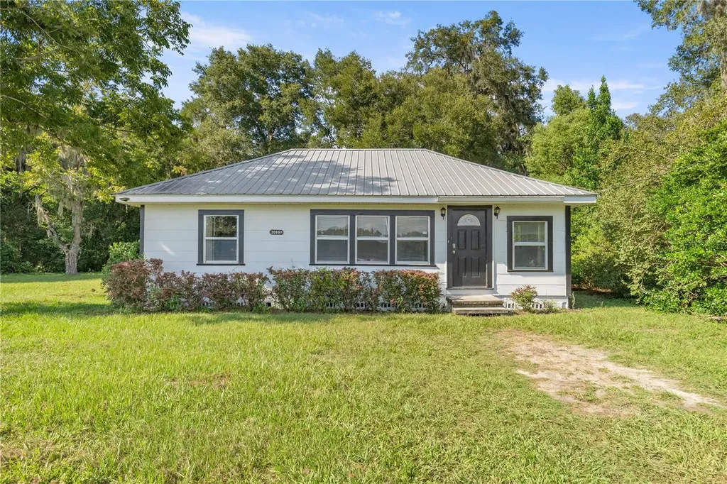 20989 W Mckinney Avenue Dunnellon FL 34431