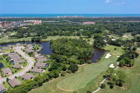 24 Country Club Harbor Circle Palm Coast FL 32137
