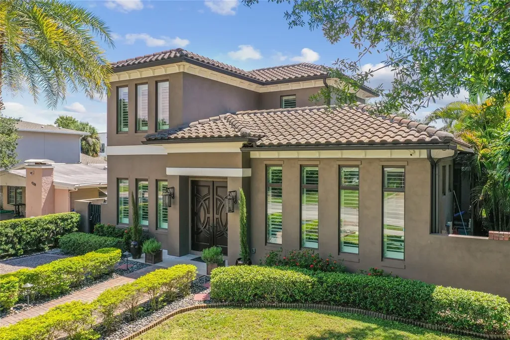 4210 W North B Street Tampa FL 33609
