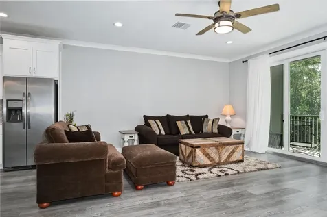 1233 Savona Drive NE St Petersburg FL 33702