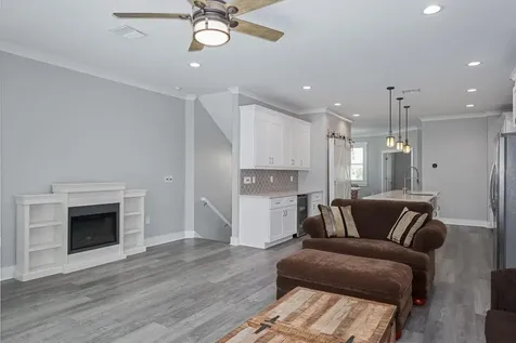 1233 Savona Drive NE St Petersburg FL 33702