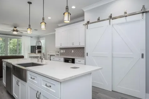1233 Savona Drive NE St Petersburg FL 33702