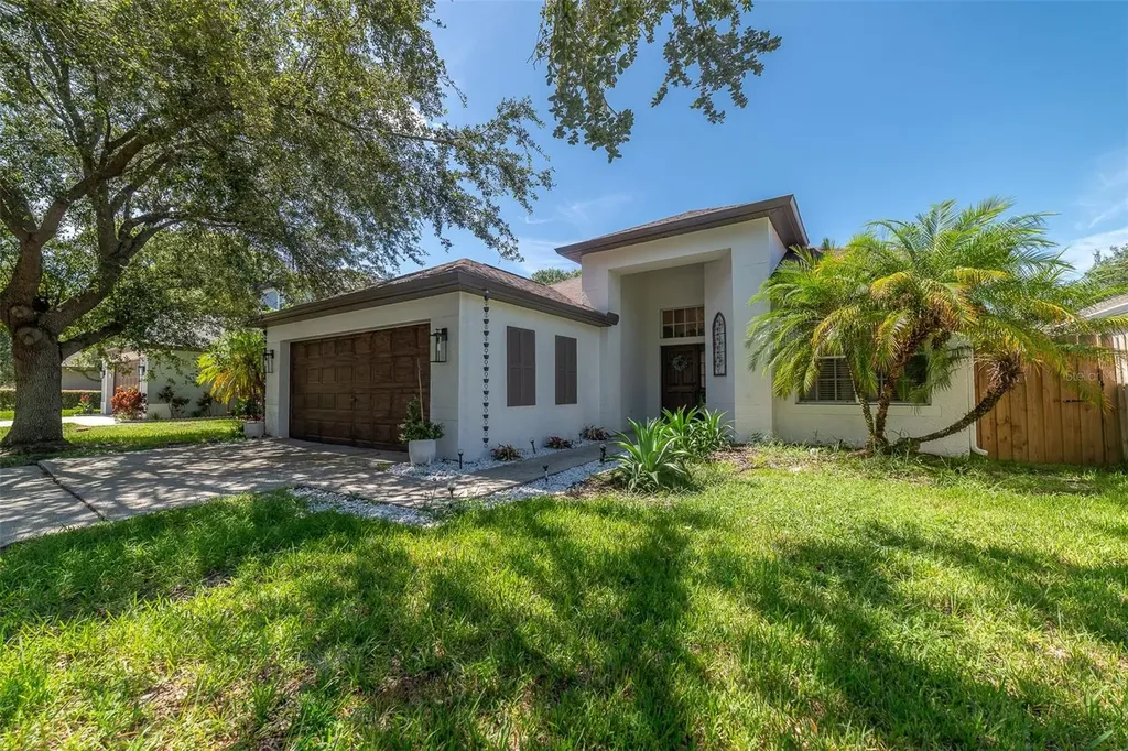 9124 Whispering Willow Way Tampa FL 33614