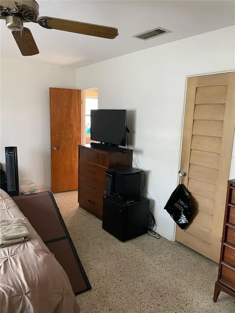 15318 Harbor Drive Madeira Beach FL 33708