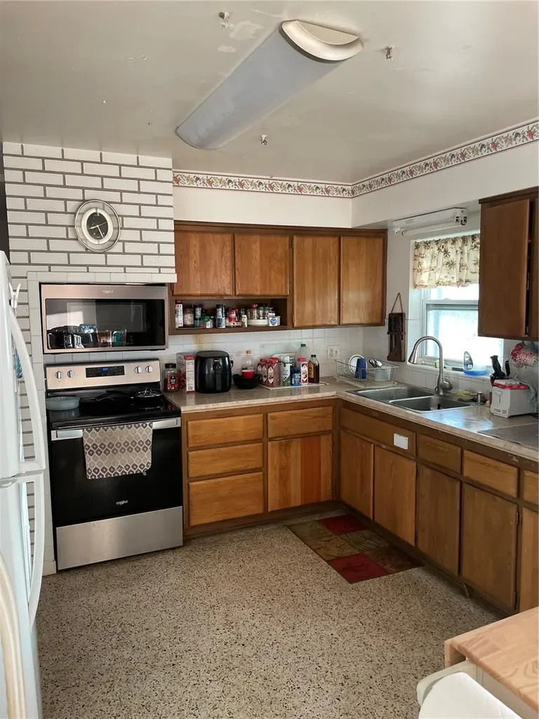 15318 Harbor Drive Madeira Beach FL 33708